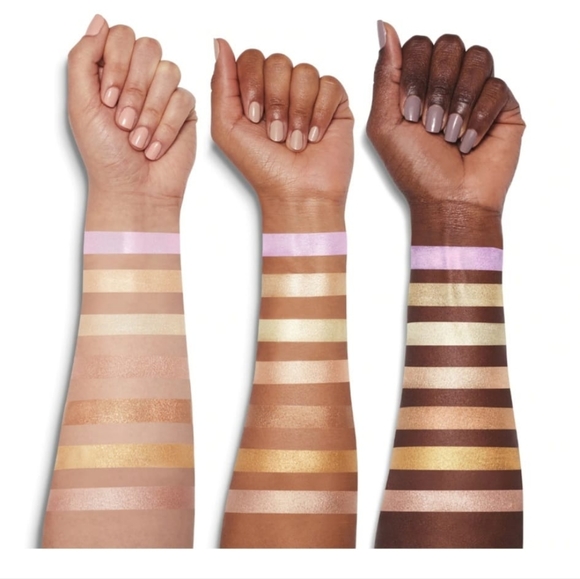 🆕️MORPHE HIGHLIGHTER - SPARK 🆕️ - Picture 3 of 3